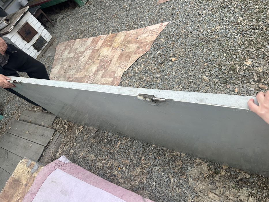 Дверь новая  металлическая