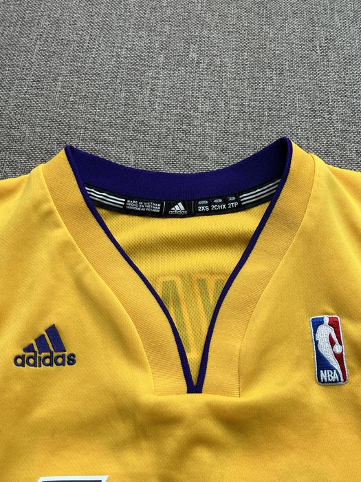 Maieu Baschet Lakers Kobe Bryant