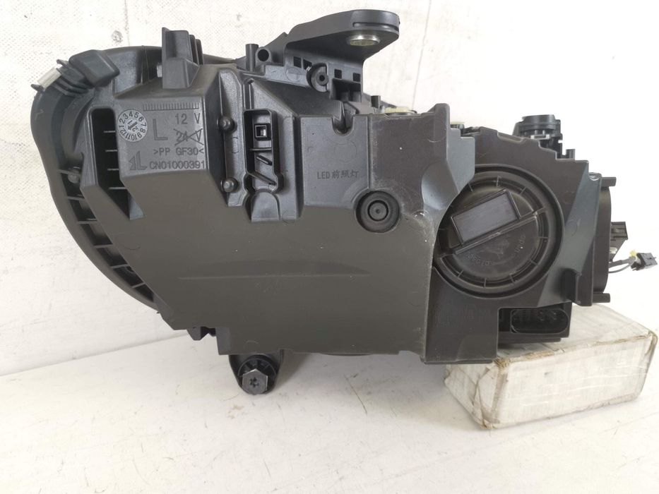 Фар Ляв Пълен Лед Висока Производителност Мерцедес-Бенц Ц-Клас / Merce