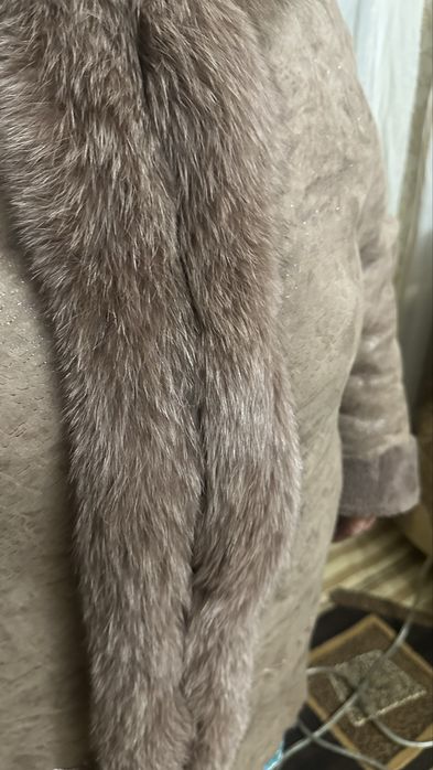 Продам женскую дубленку