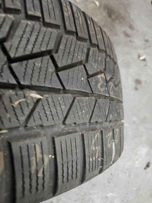 1x 225 40 19 m+s continental