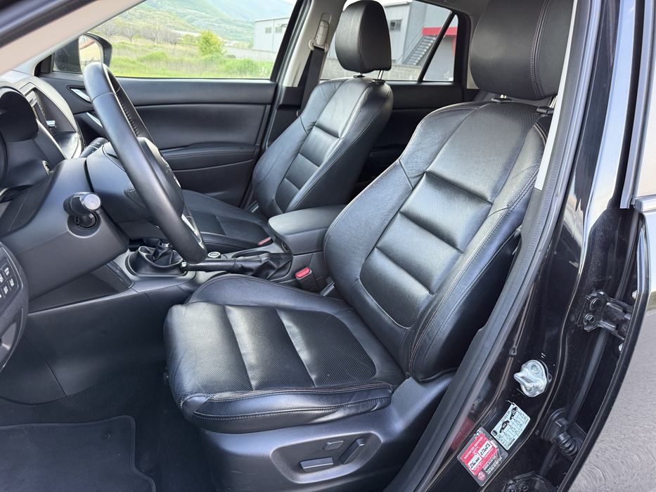 Mazda CX-5 2.2D SkyActiv 4X4 / FULL / KOJA / NAVI / DISTRONIC