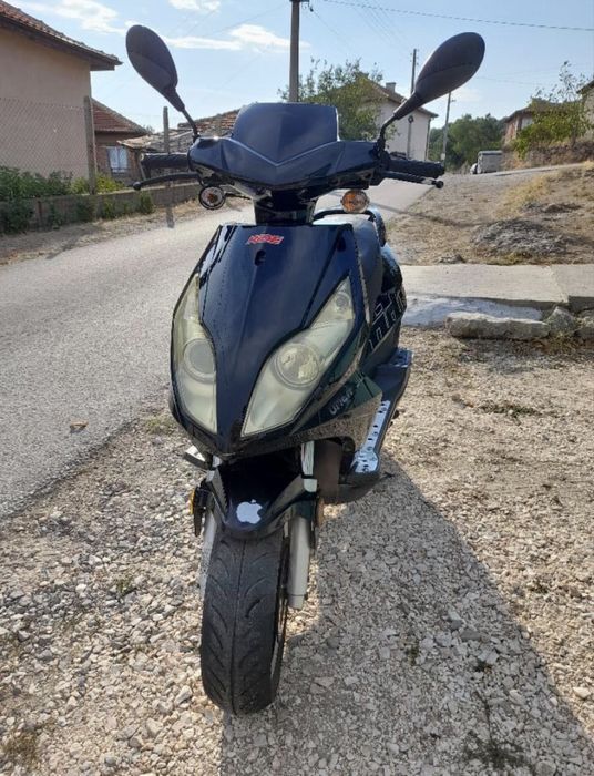 Скутер 50куб Ride Omen 2012г