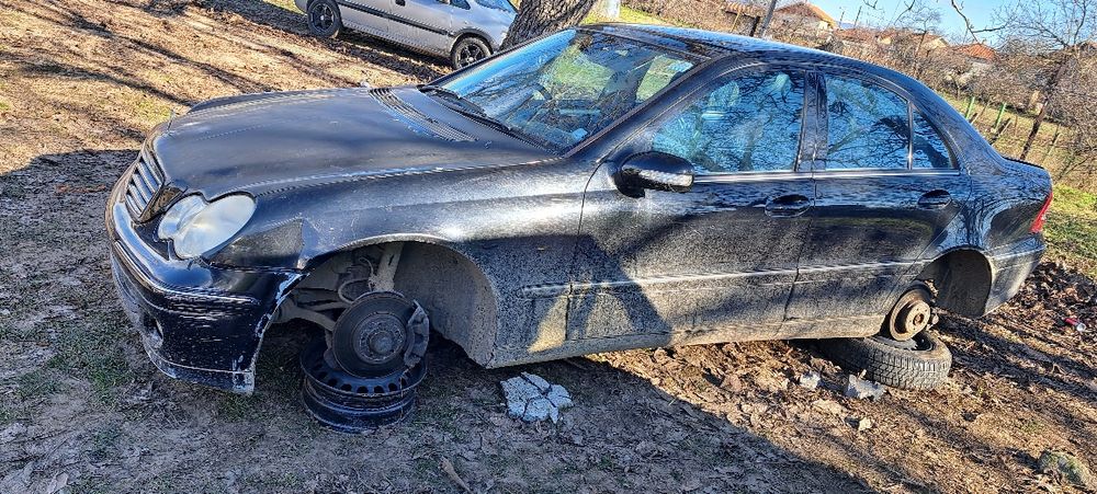 Mercedes  C 180  Compresor. 143 Конски  Сили