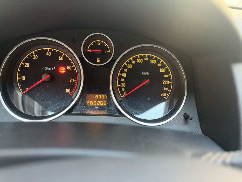 Opel astra H 2005