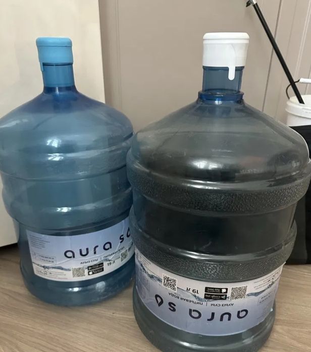 Продам бутыль 19литров