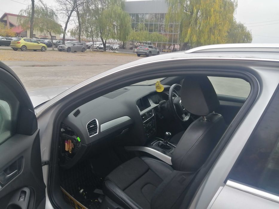 Dezmembram Audi A4 B8  S Line