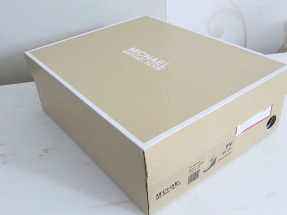 Сандали Michael Kors, 38,5 - 39, нови