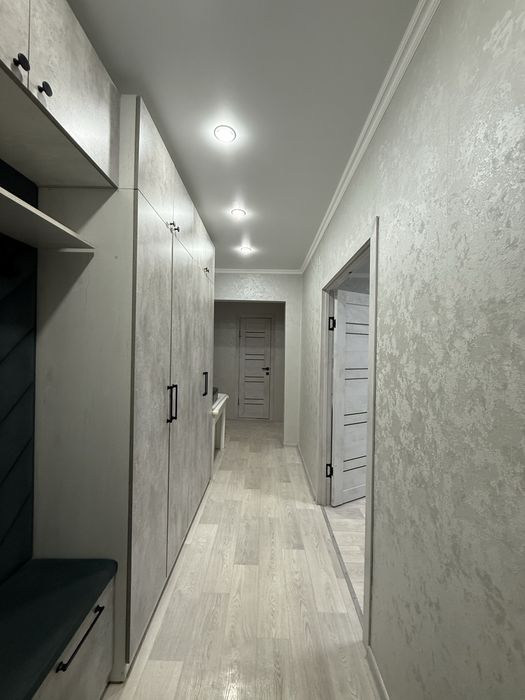 Продается 2-комнатная квартира