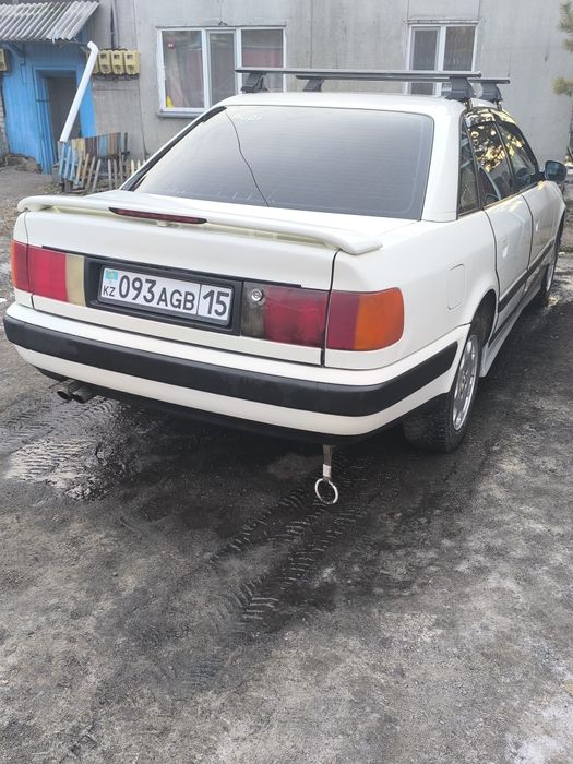 Продам Ауди 100 с4