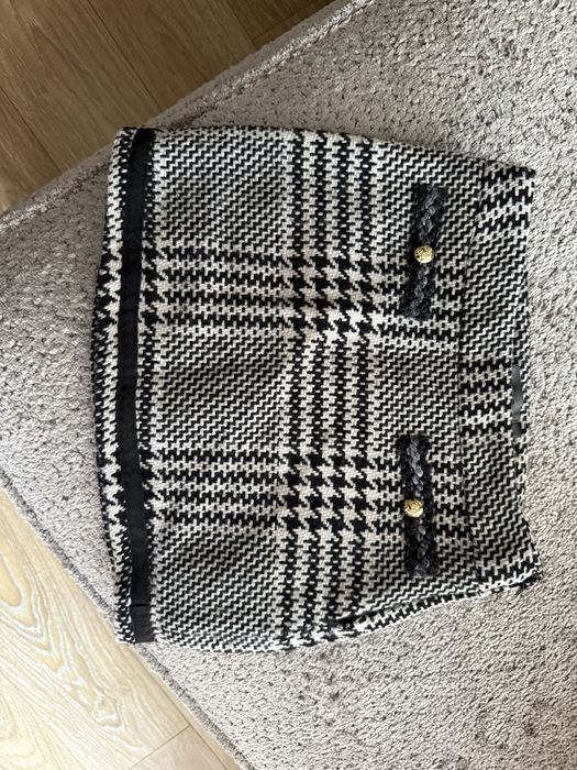 Къси панталони от плетиво