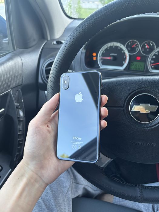 Продам Айфон X 64gb 100%