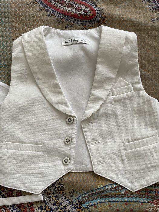 Продам детский костюм тройку