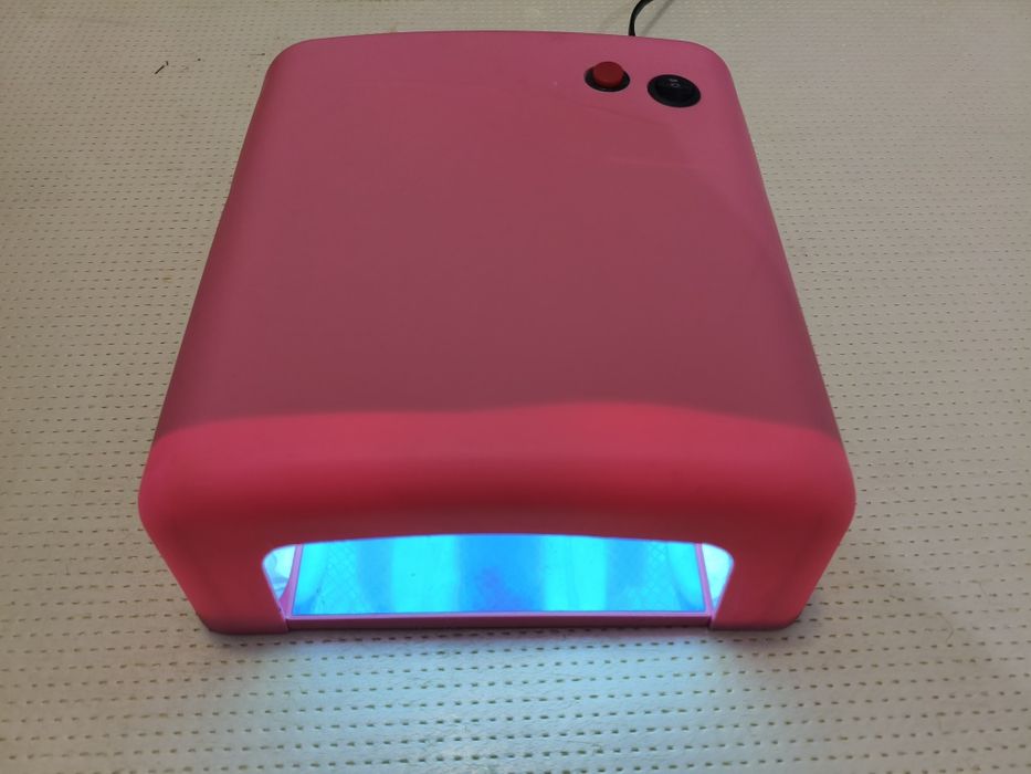 Продаётся срочно набор для маникюра