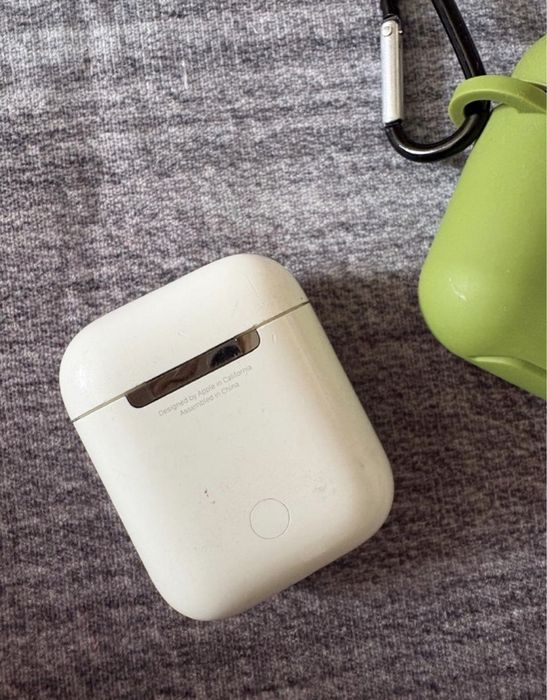 Блoк питания для наушников Apple