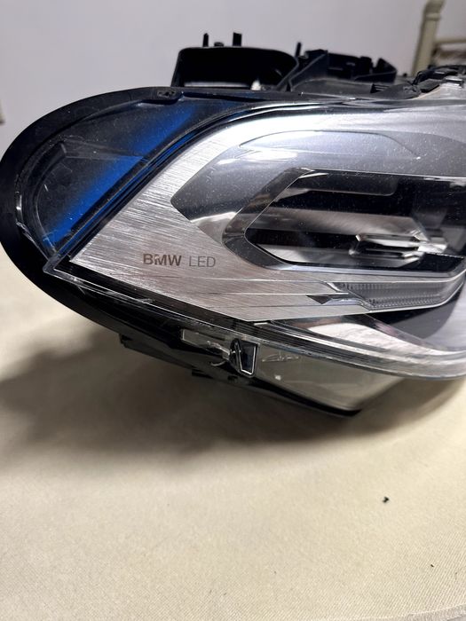Десен фар BMW X2 F39 LED