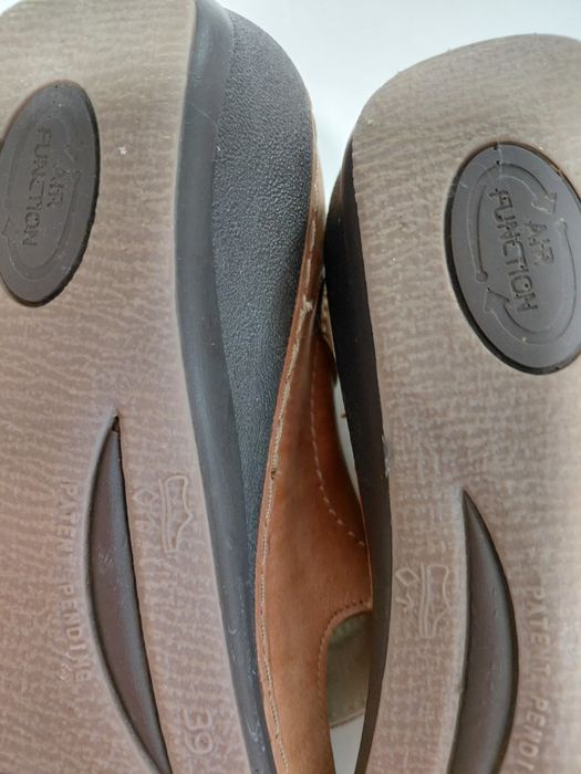 Vand pantofi dama nr 39,SUAVE confortable