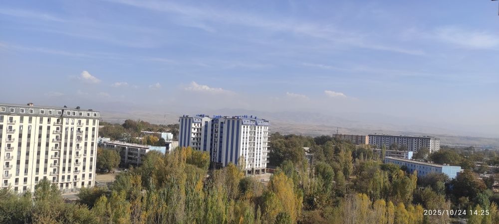 В г. Чирчике  10 микрорайон.