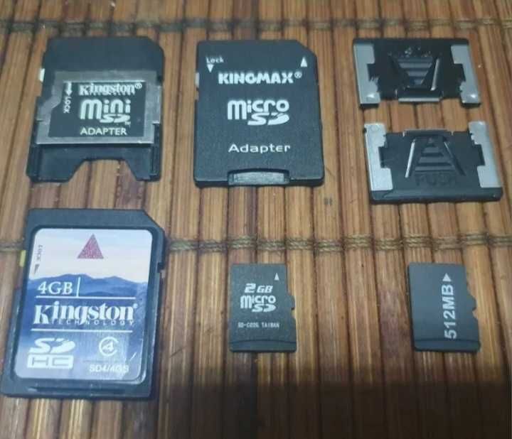 Card Carduri SDHC 4GB Micro SD 512MB si adaptor adaptoare microSD