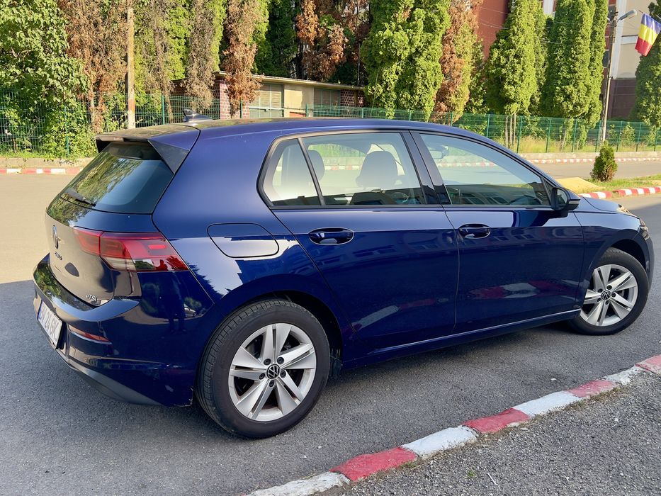 VW Golf 8  eTsi 1.5 Benzina