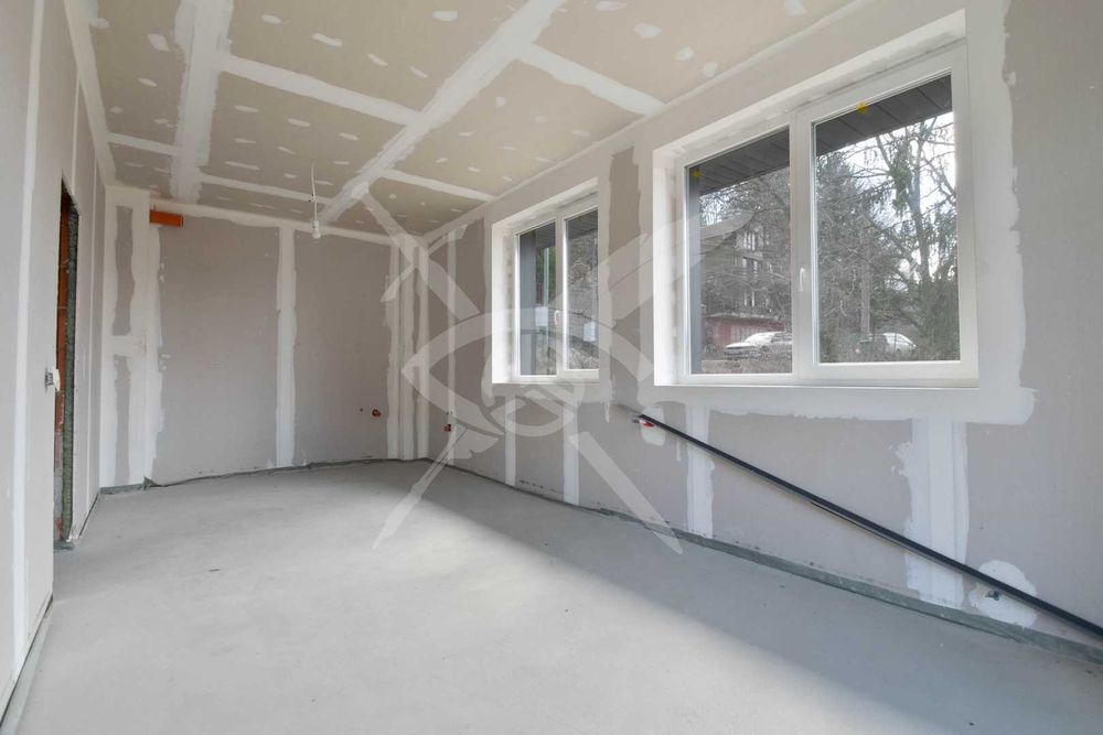 Продава се Къща в с. Владая, Област София-град - 285 кв.м за 1162 €/кв.м - Снимка #9