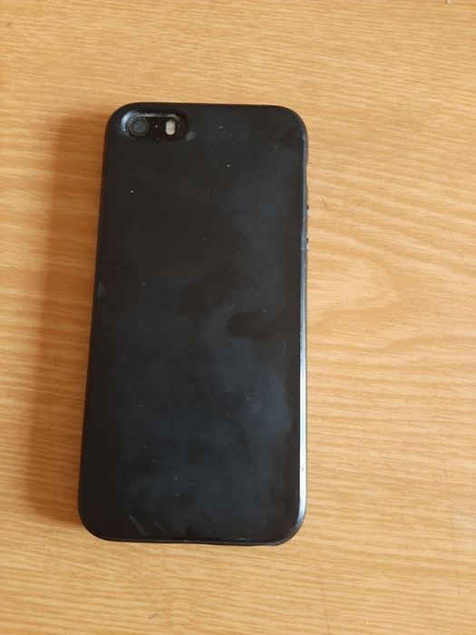 Продаю iPhone 5S 16G