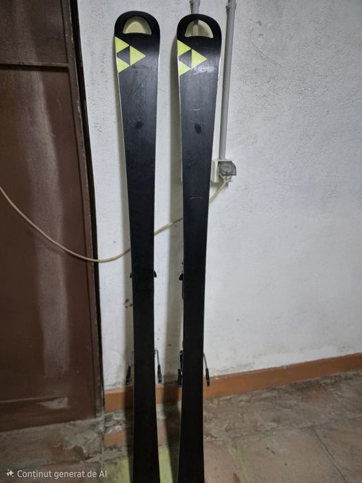 Vând schiuri Fischer Rc4  SC