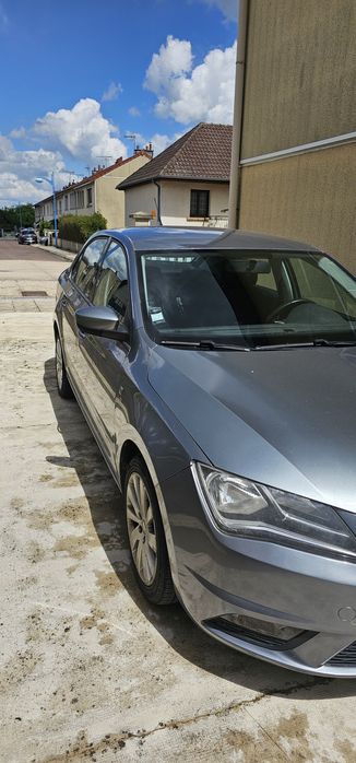 Seat Toledo 1.6 TDI  105 cp Euro 5

MASINA ESTE DISPONIBILA DIN LUNA IUNIE 

Vând SEAT Toledo 1.6 TDI,