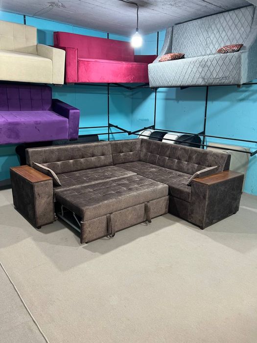 Уголок со спальным местом СКИДКА!