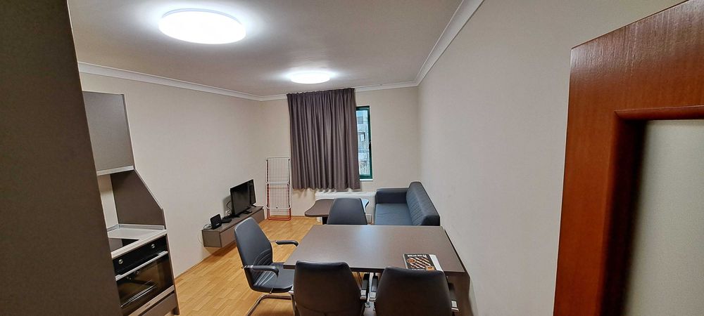 Продава се Двустаен апартамент в Бургас, Център - 60 кв.м за 1417 €/кв.м - Снимка #2