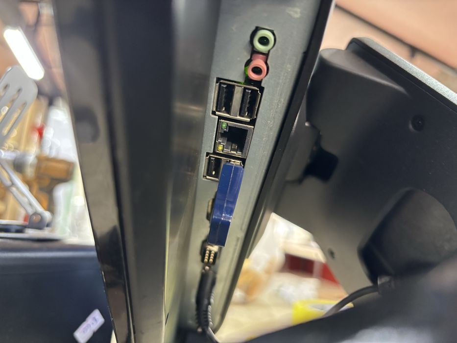 Продам моноблог Умаг