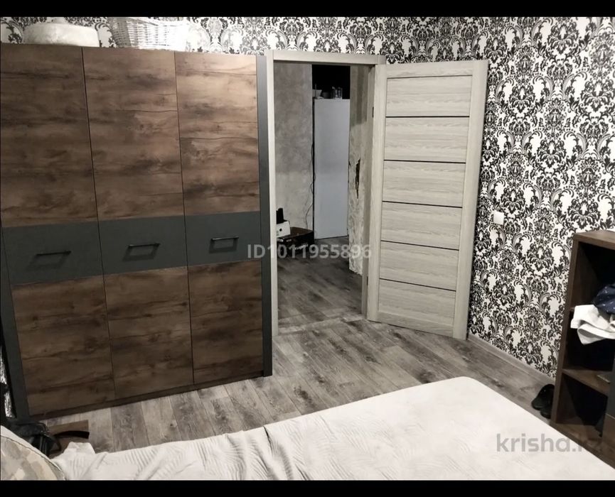 Продам квартиру 4-х комнатную
