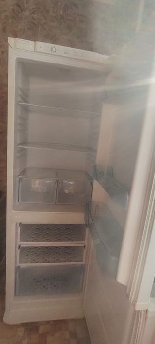 Продам холодильник Бирюса
