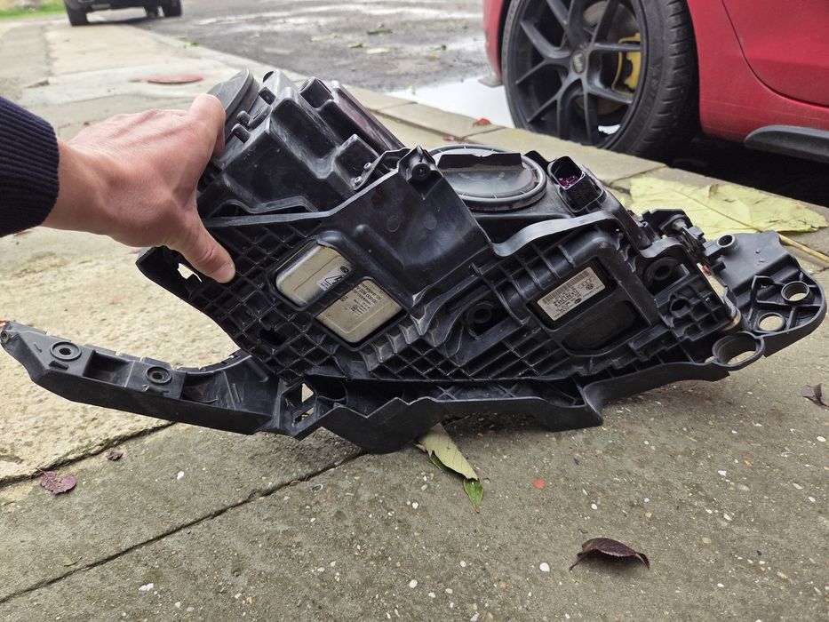 Faruri Golf 6 ,bixenon adaptiv