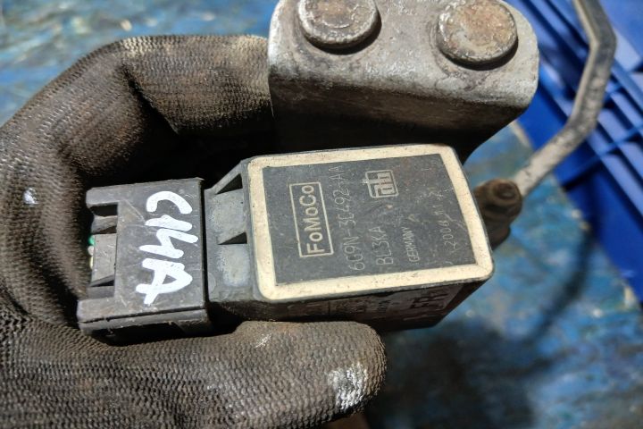 Senzor nivel xenon 6G9N-3C92-AA  6G9N-3C92-AA Ford C-Max prima genera