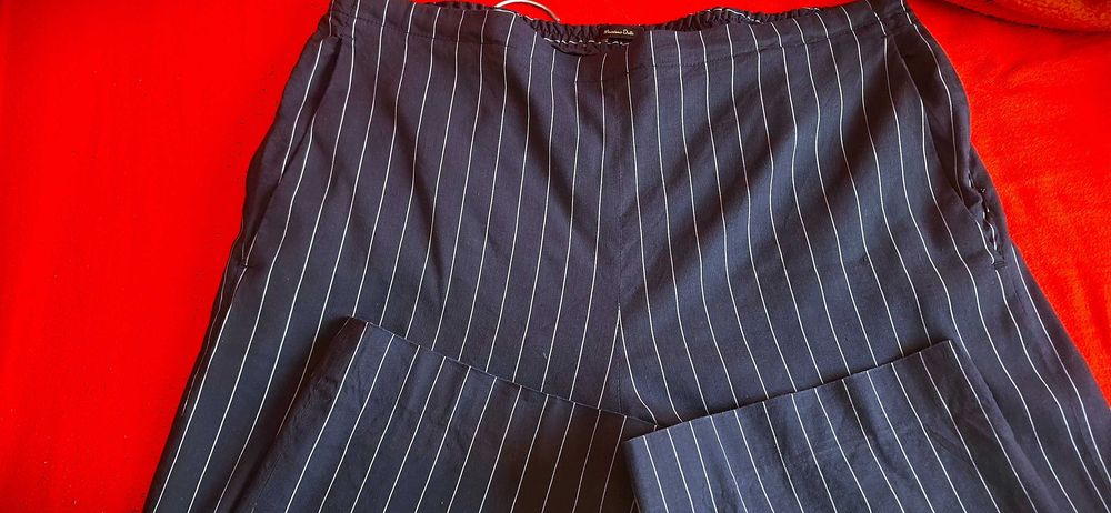Прав панталон, рае, свободен, Massimo Dutti