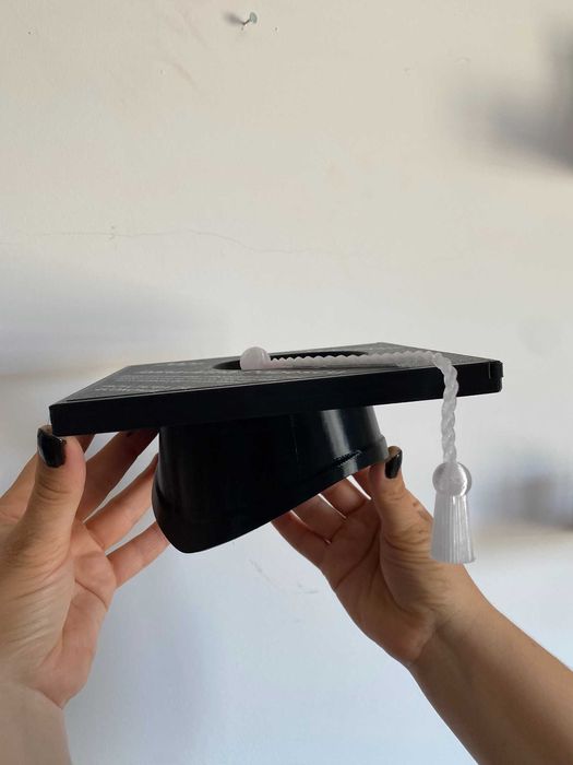 Ramă Absolvire 3D – Personalizată cu Nume, Promoție, Text – Cadou Unic