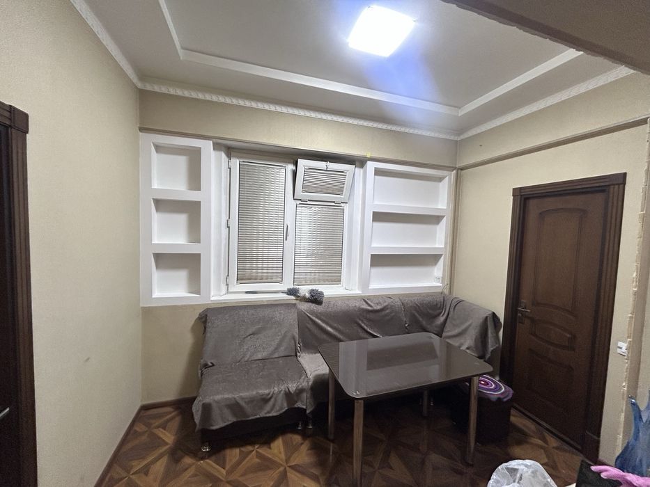 Сдается квартира 60 кв (Рисовый базар)