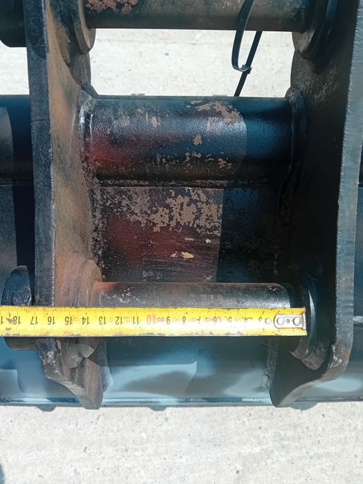 Cupa noua 60.cm miniexcavator 2.5 3 tone