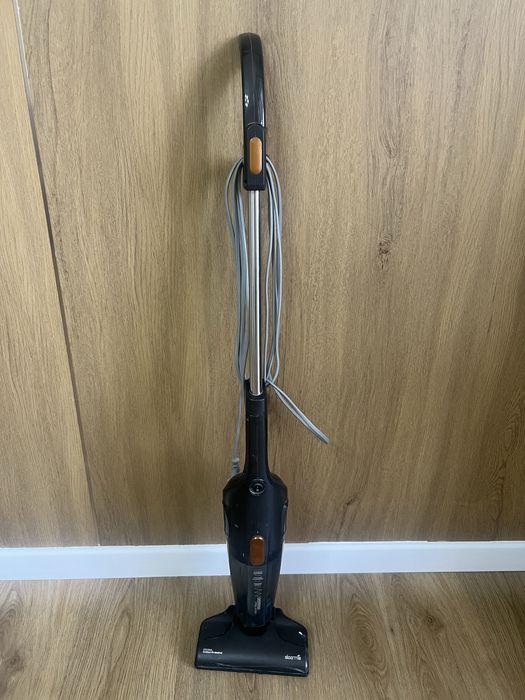 Продам пылесос DEERMA DX115C
