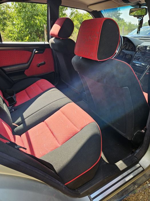 Всичко свързано с пране на коли, мека мебел