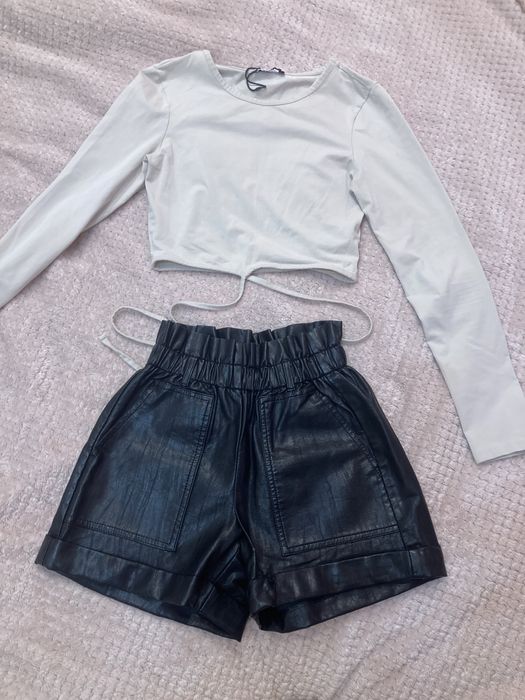 Къса блуза с вързанки Stradivarius