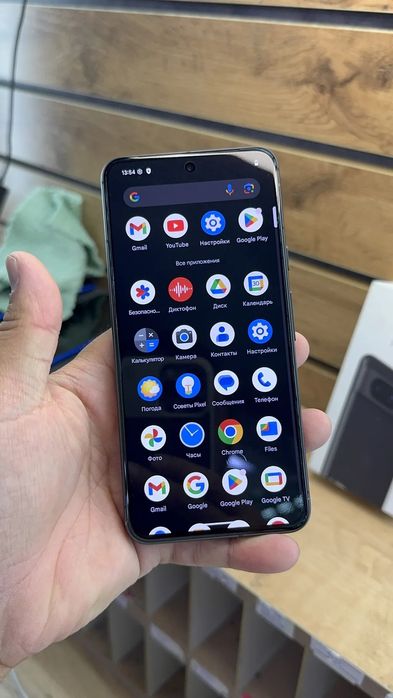 Pixel 8 Почти новый!