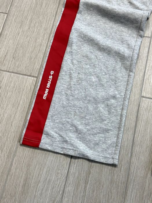 Дамско долнище G-Star RAW - размер S, отлично състояние