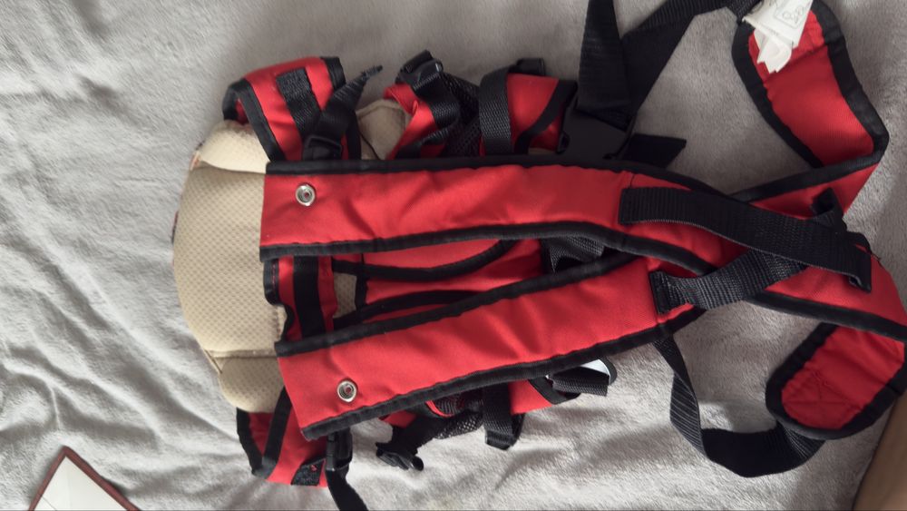 Продам Кенгуру CHICCO