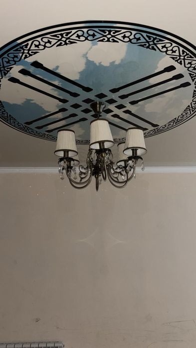 Продается Люстра