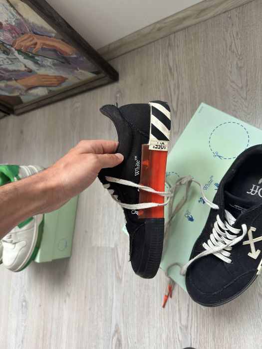 Off white vulcanised low