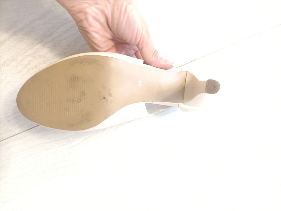 Pantofi albi ivory mireasa decupați