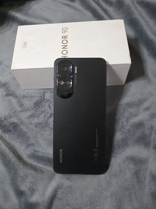 HONOR 90. 256 Gb