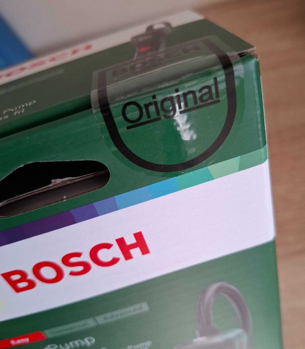 Bosch Easy Pump-акумулаторни компресори 3.6V /10.3 bar